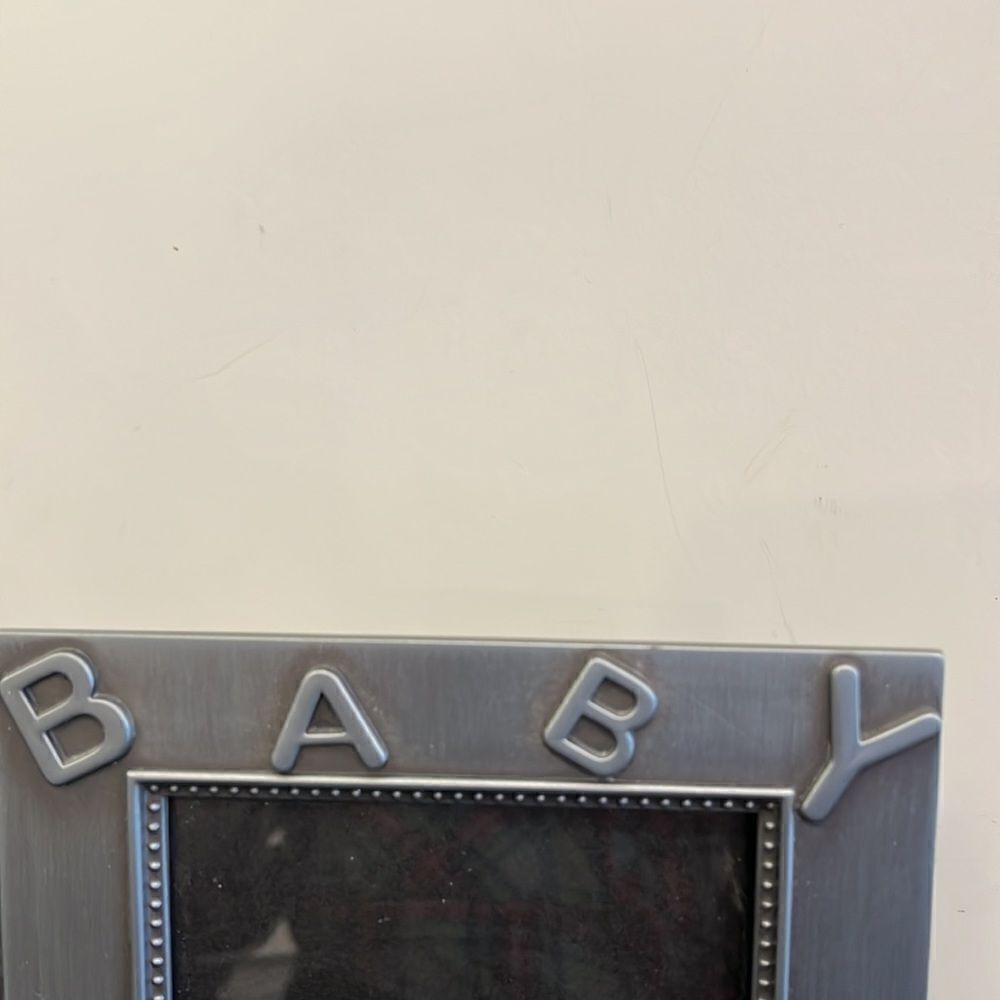 Metal Baby Frame - Picture 4 of 5
